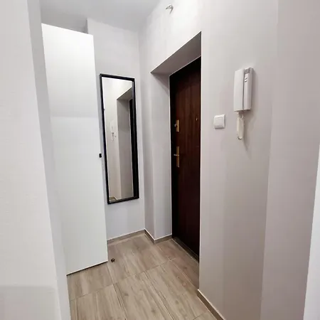 Apartment Mieszkanie Z Dostepem Na Kod Radom